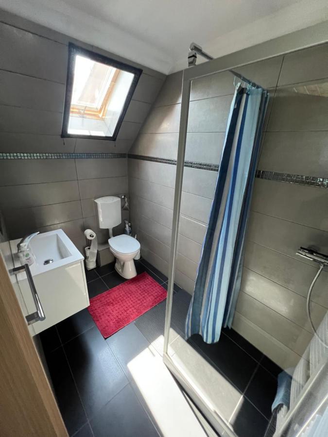 Mandula Apartmanok Бадачонтомай Екстериор снимка
