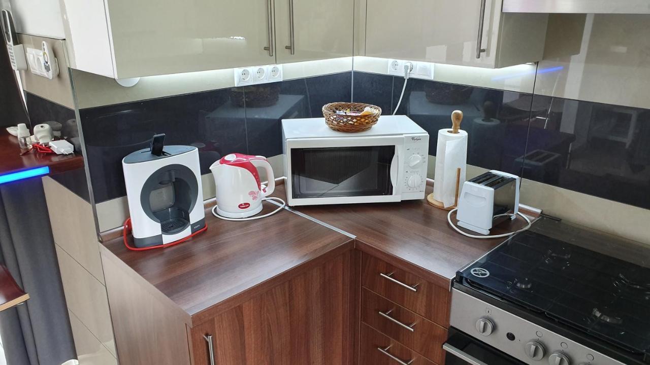 Mandula Apartmanok Бадачонтомай Екстериор снимка